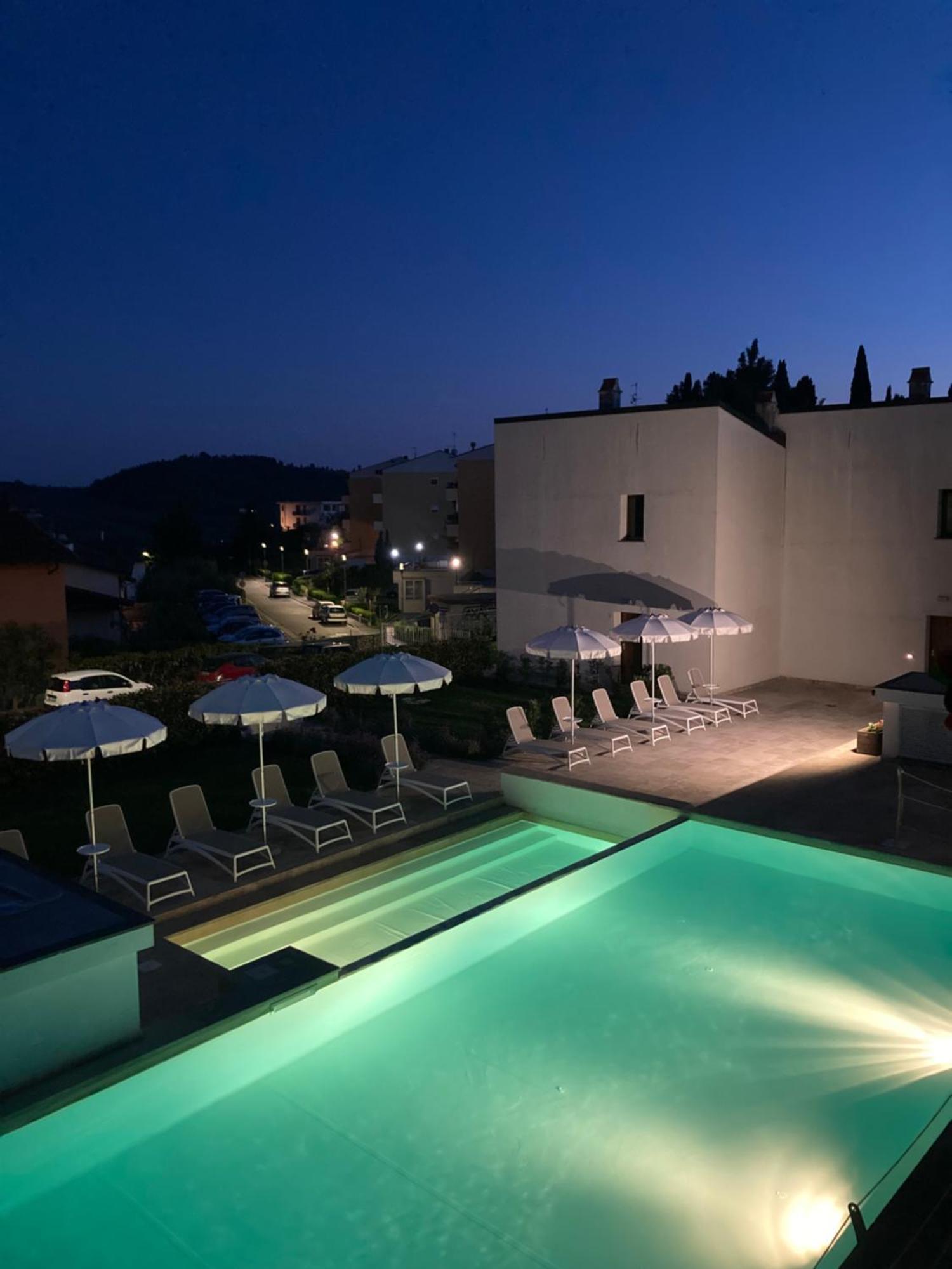 The Florence Hills Resort & Wellness Pelago ภายนอก รูปภาพ